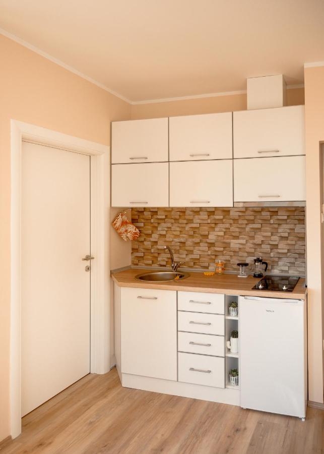 Diva Apartman Arandelovac Buitenkant foto